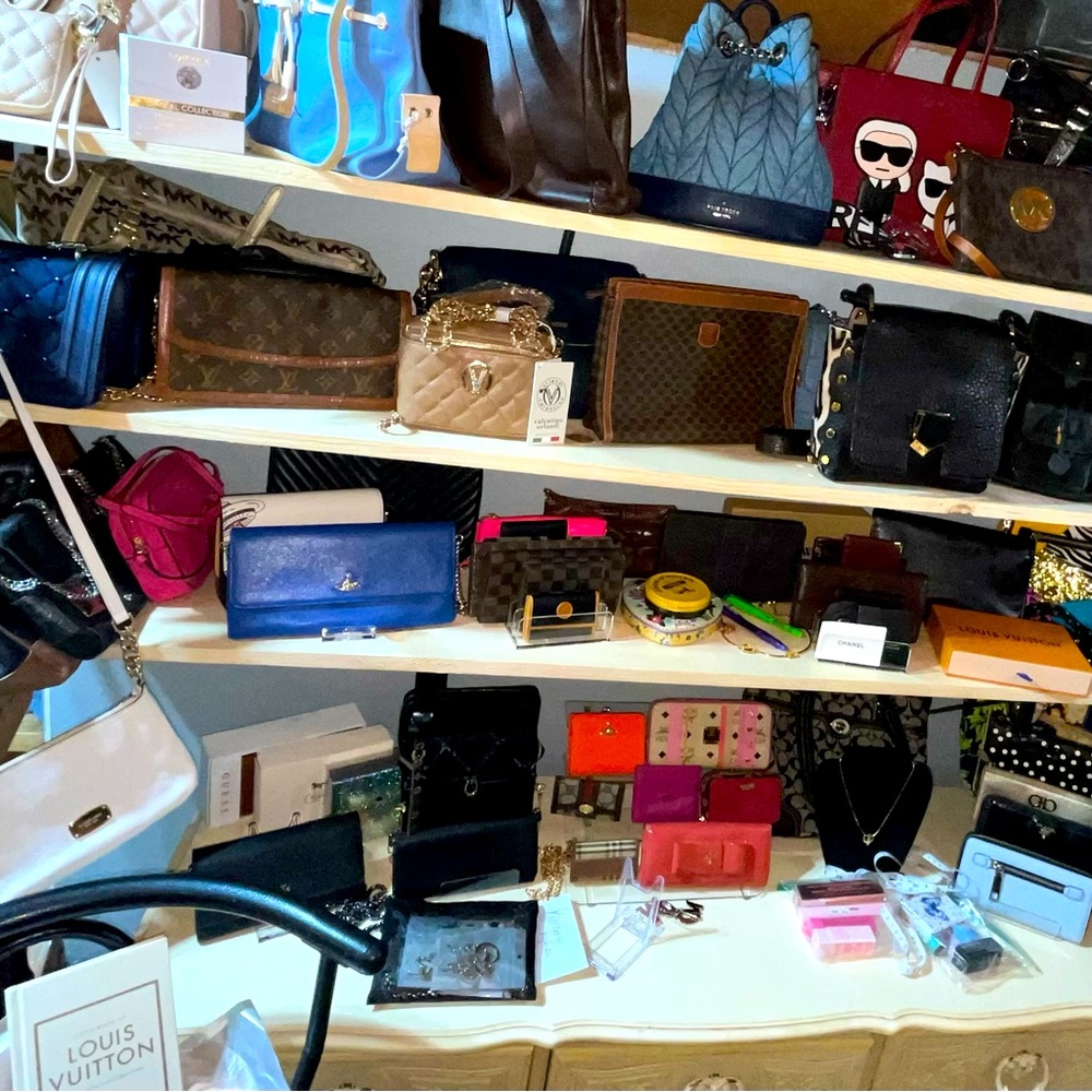 💫 LIVE SHOW LISTING 👜 - Picture 6 of 6